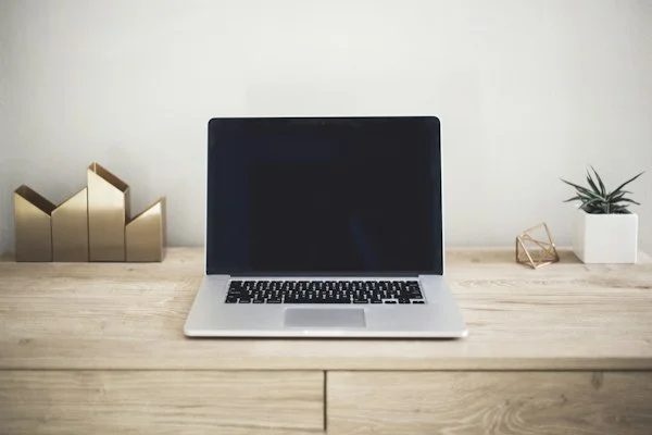 Laptops & Computers